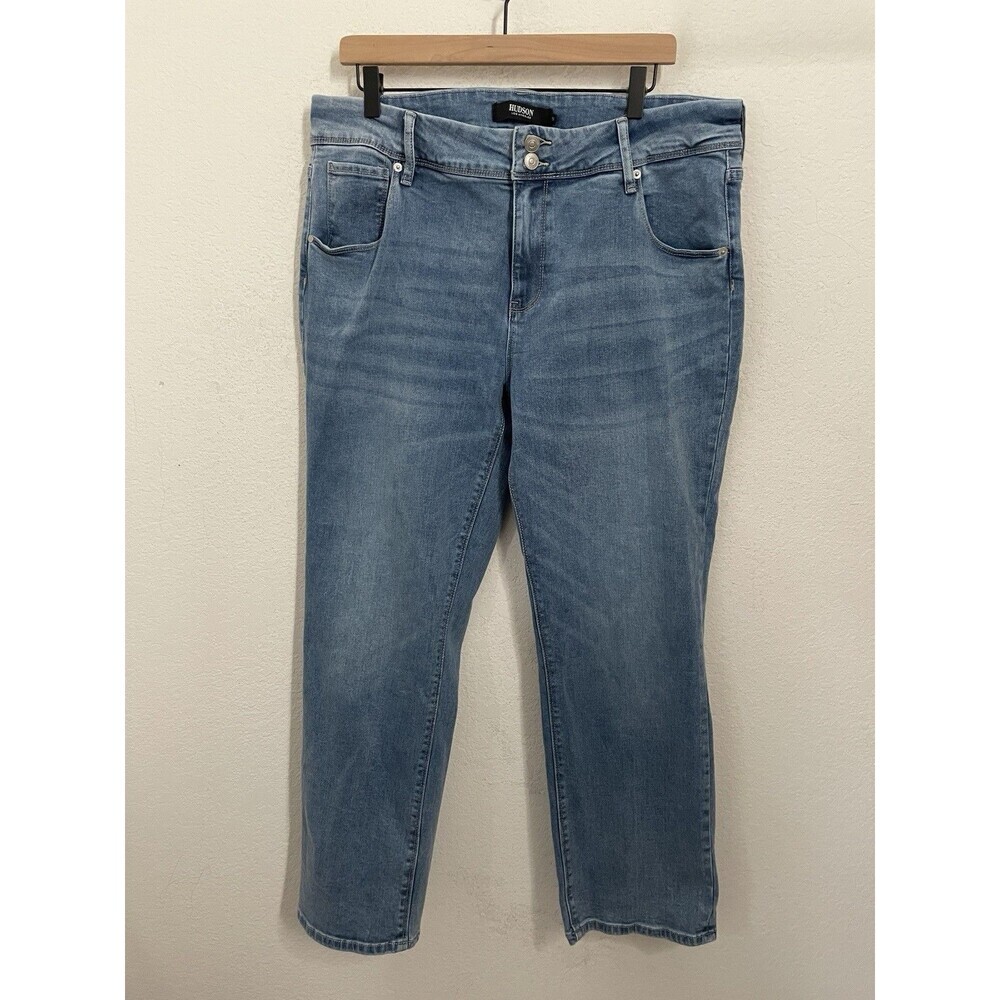 Hudson Jeans Women’s Size 14 Straight Leg Medium Wash Stretch Denim Flap Pocket